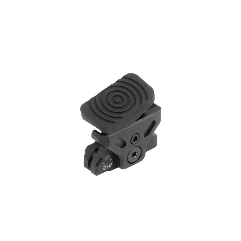 UTG ANGLED MOUNT M-LOK